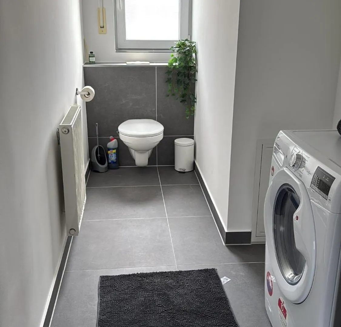 2Zimmer Zentrale Lage Stellplatz Urban Light Erlangen Niemcy