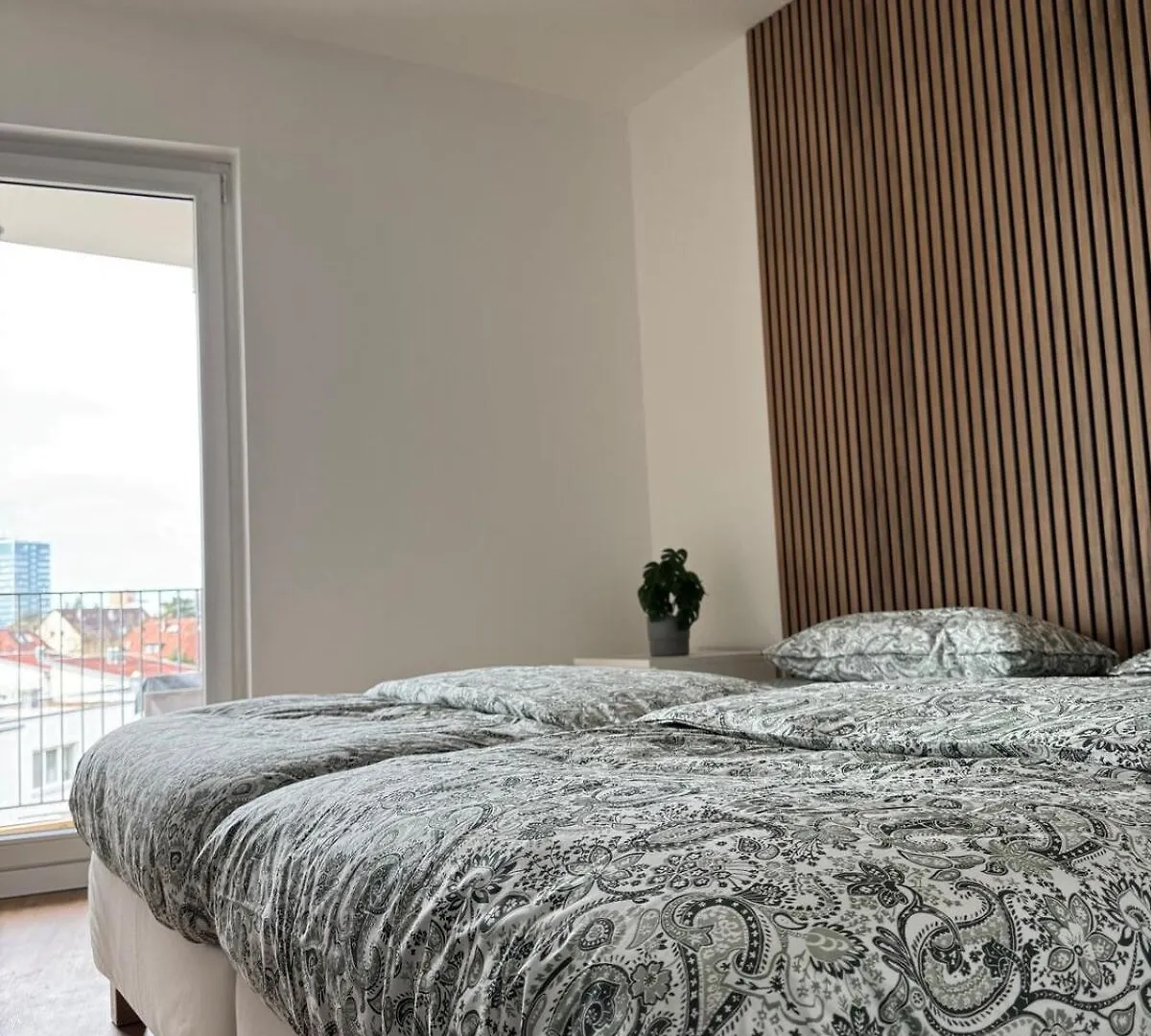 2Zimmer Zentrale Lage Stellplatz Urban Light Erlangen Apartament