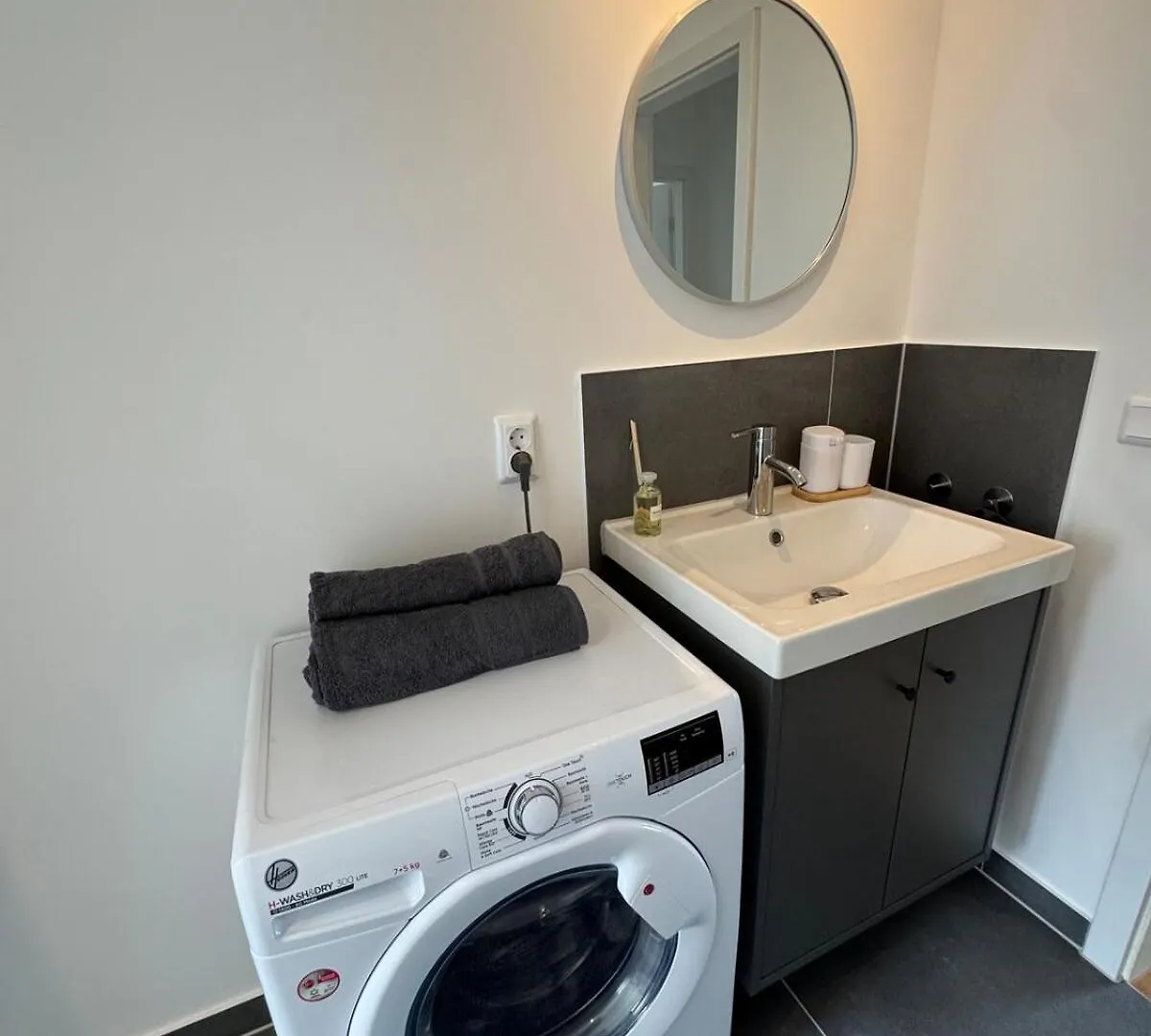 2Zimmer Zentrale Lage Stellplatz Urban Light Erlangen